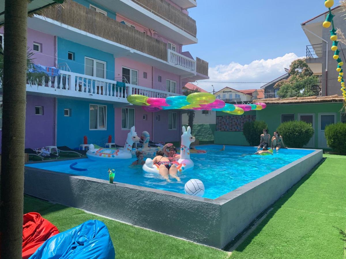 Casa Barbie Costinesti旅舍 外观 照片